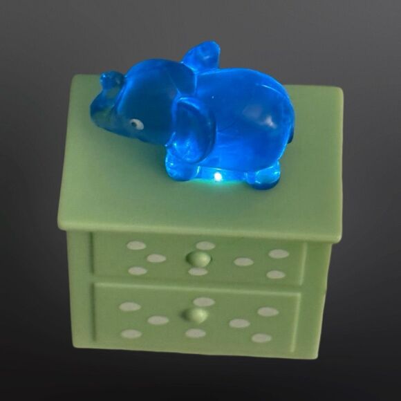 Peppa Pig’s Baby Alexander’s Nursery Dresser With Light Up Blue Pig B23 - Picture 1 of 7